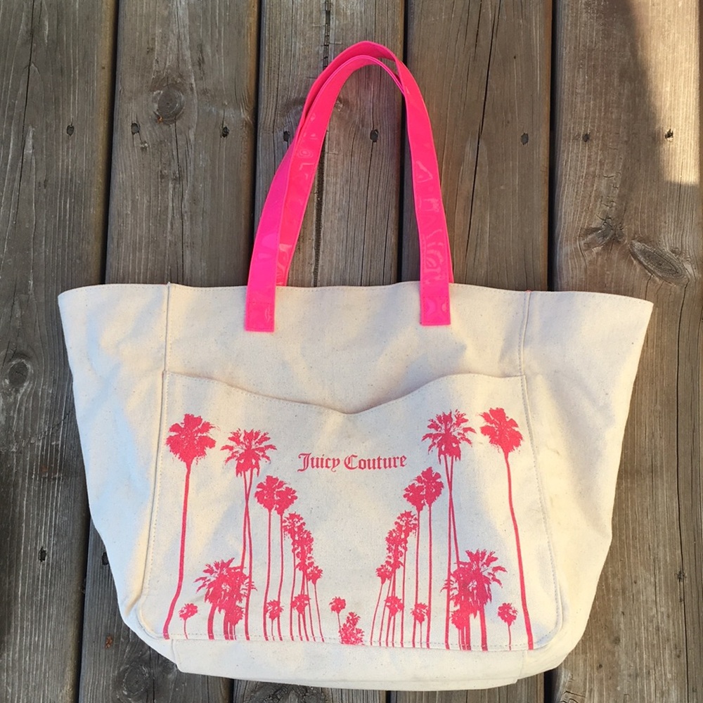 Juicy Couture tote bag. Perfect beach bag! 🏝